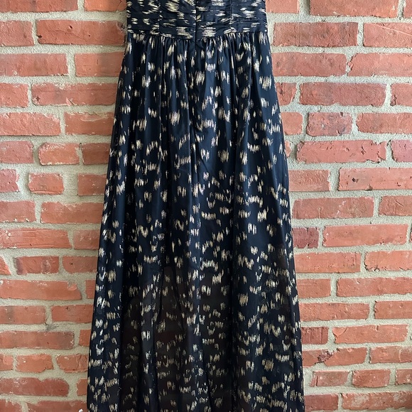 Max & Cleo Black and Gold Shimmer High Low Strapless Dress. Size 4. - Picture 3 of 5